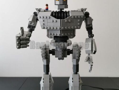 RaphmaxLego Le Géant de Fer - The Iron Giant